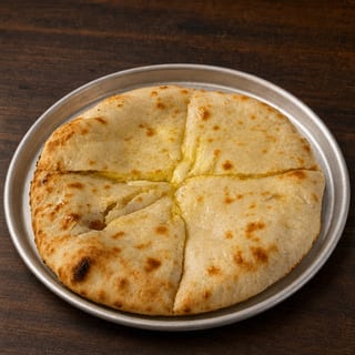 Cheese Naan